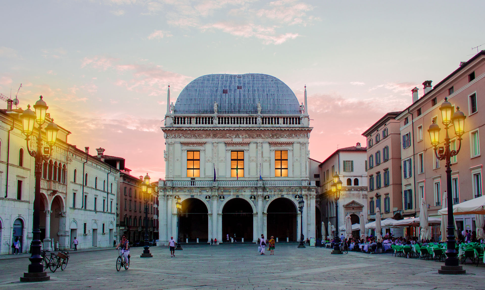 A2a_District_Periferie_Contenuto_2